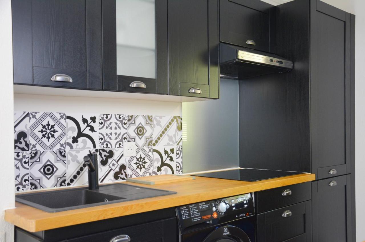 Cottage With Large Garden 15 Minutes Walk From The Beach Вилер-сюр-Мер Екстериор снимка